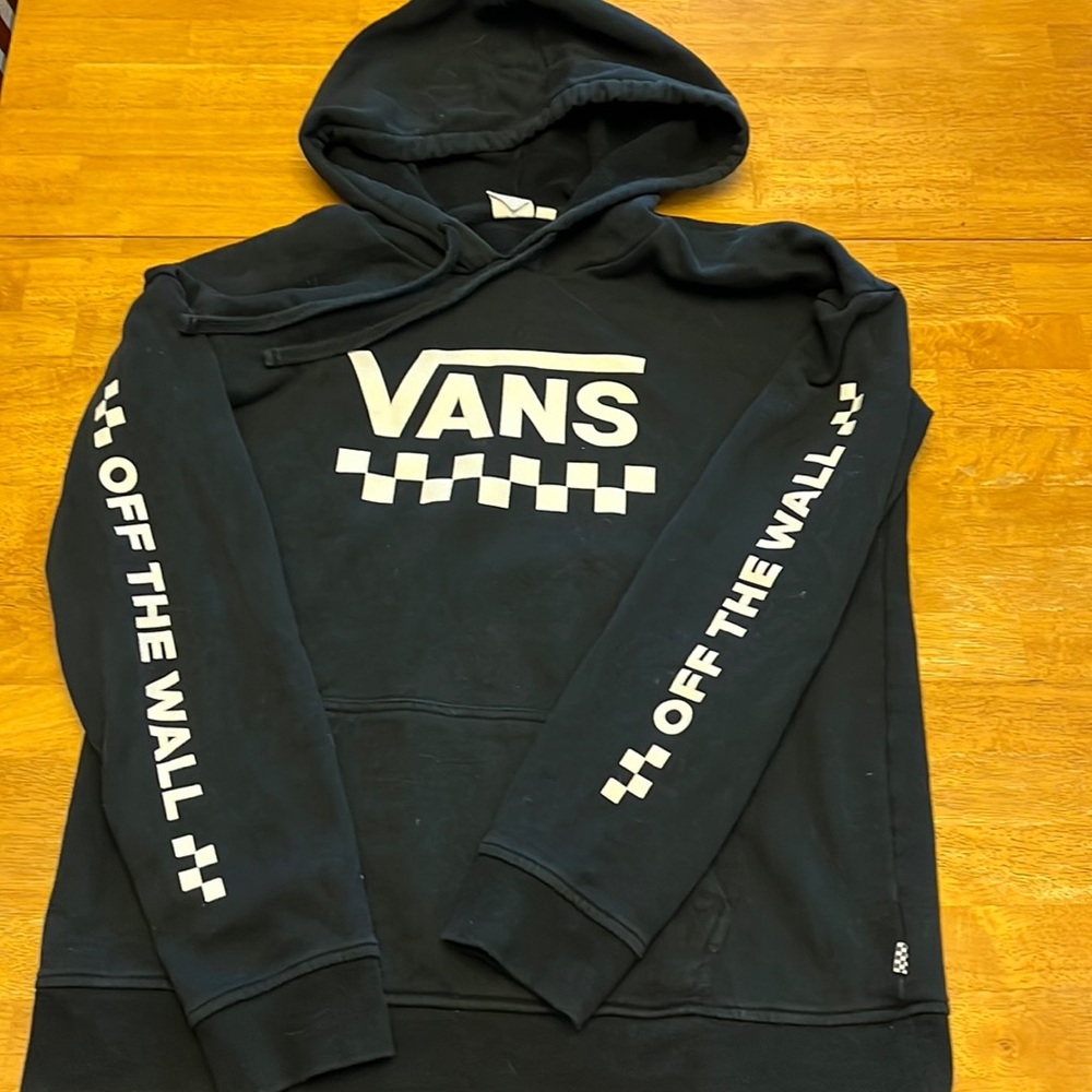 Vans medium sweatshirt. Fits like youth L/XL.